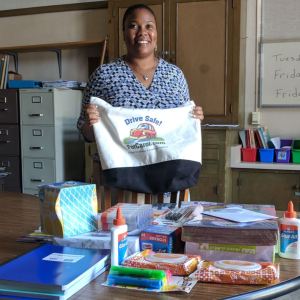 Lynesshia at Central