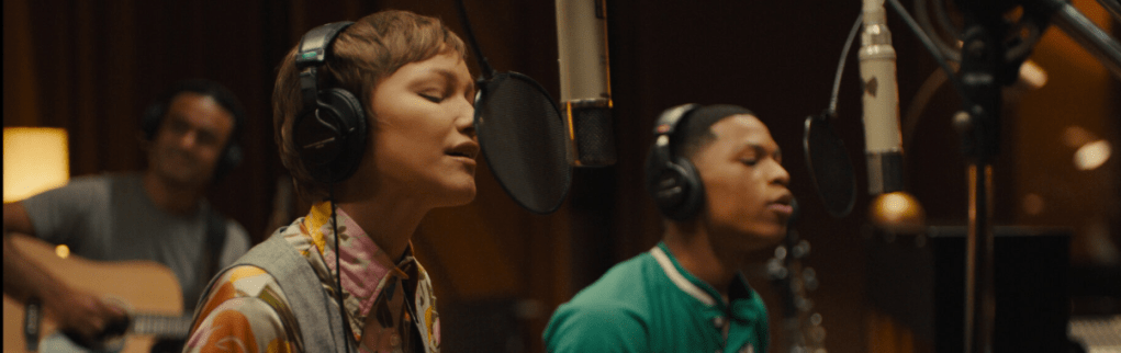 Movie Review: “Hollywood Stargirl”